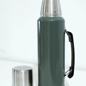 Termo de acero inoxidable VACUUM FLASK 1200ml.