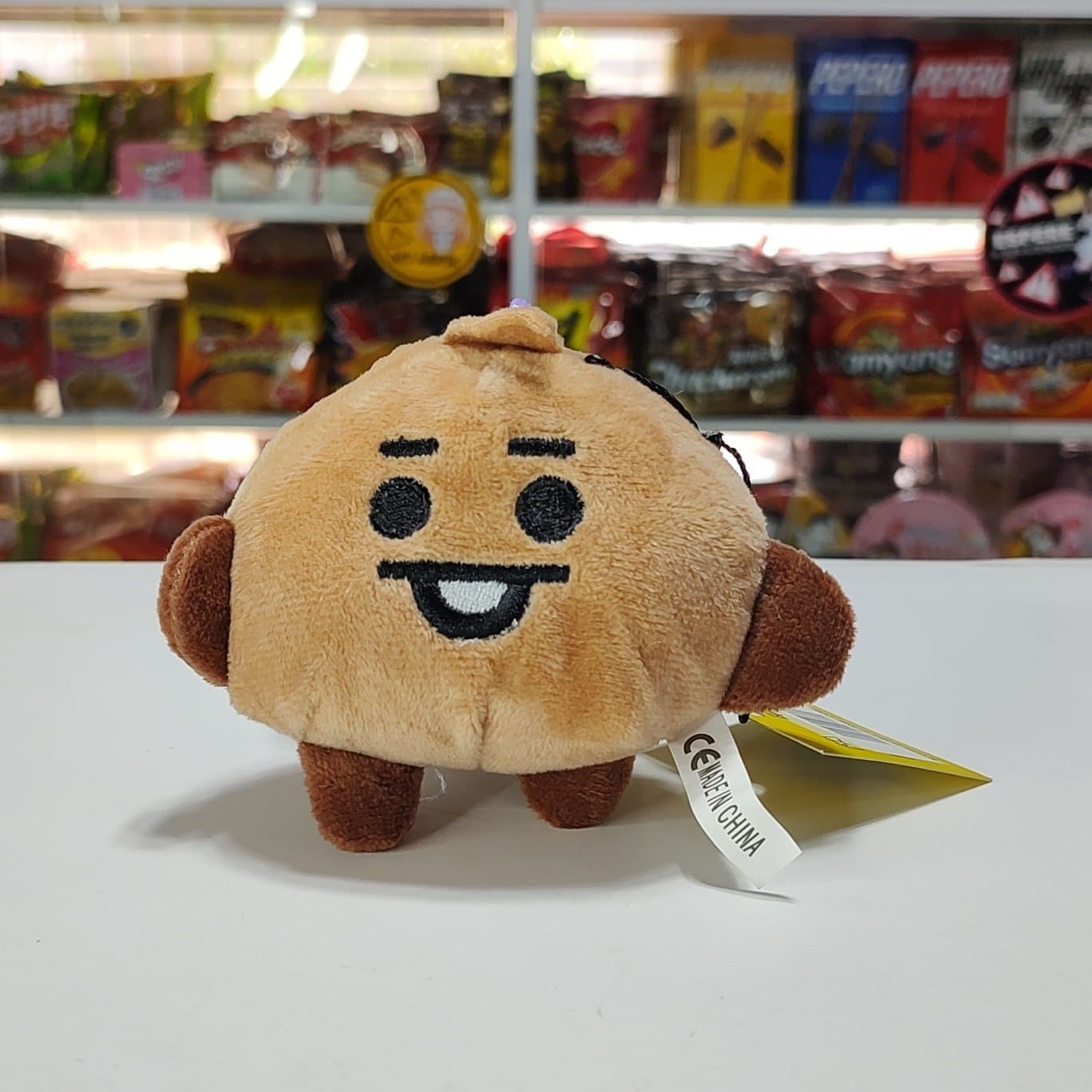 Llavero peluche Shooky - BT21