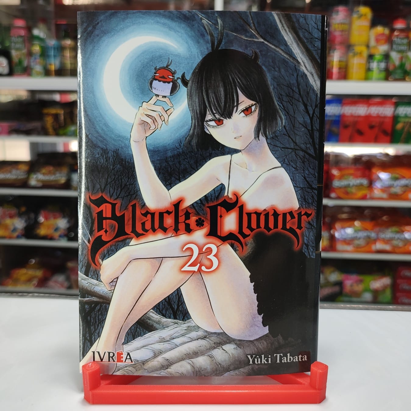 BLACK CLOVER 23