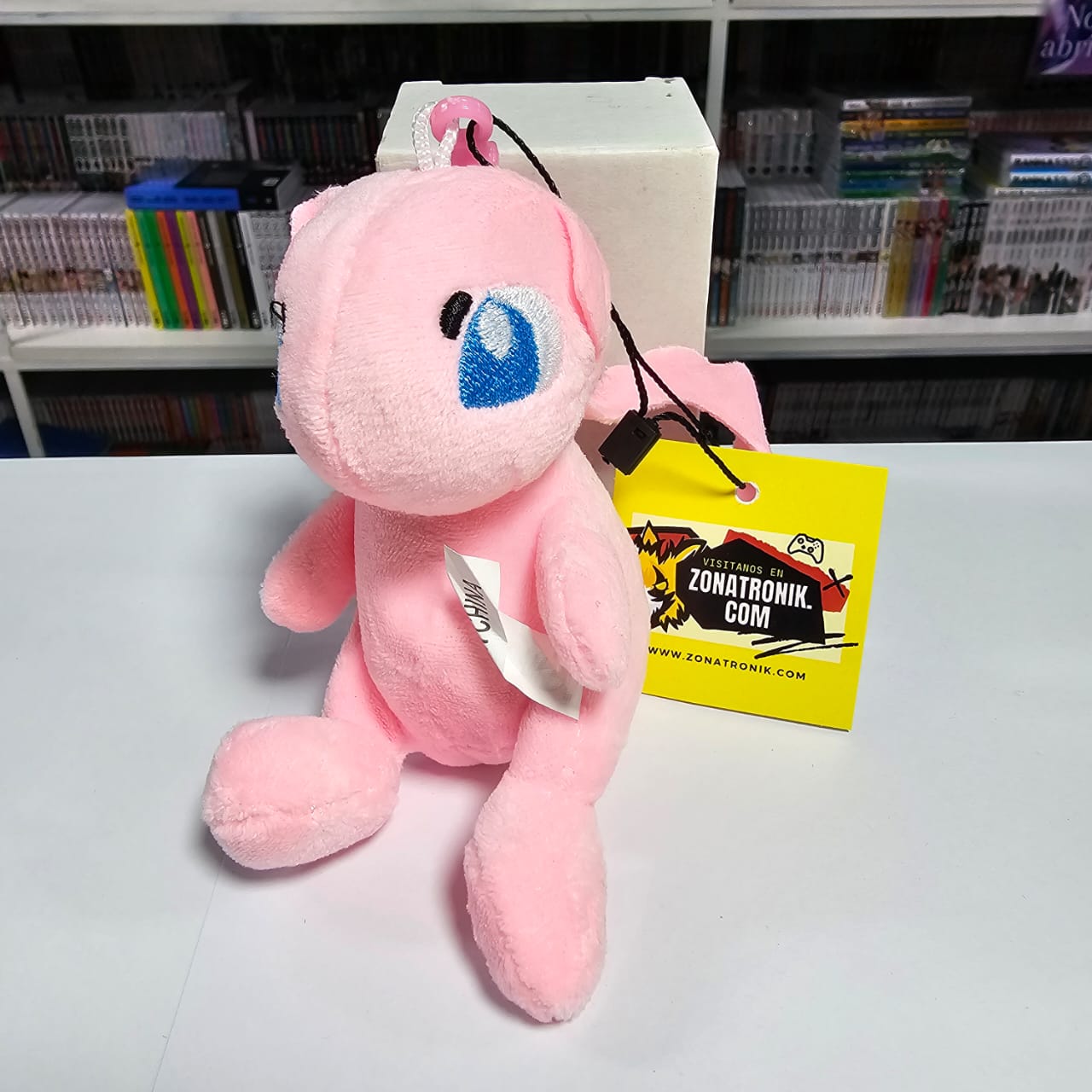Llavero Peluchito Mew